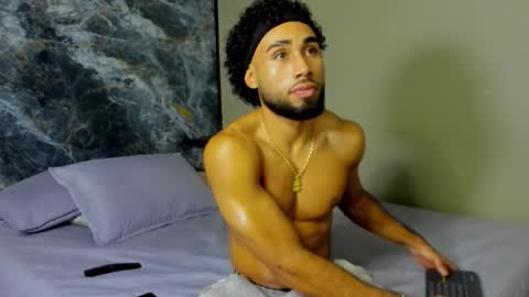 Snapshot of _luca_flame chatting on October 2025 11:05:01 PM _luca_flame online show from October 2025 11:05:01 PM