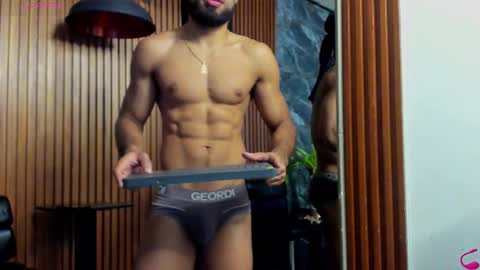 Snapshot of _luca_flame chatting on October 2025 04:40:02 PM _luca_flame online show from October 2025 04:40:02 PM