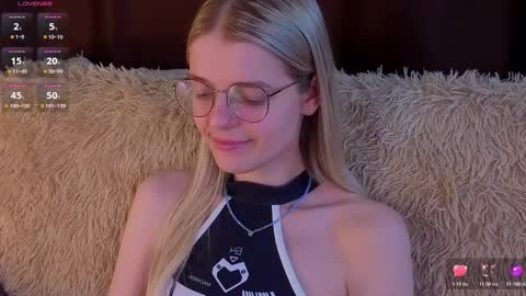 Snapshot of _luckybet_ chatting on November 2025 07:30:01 PM Monica online show from November 2025 07:30:01 PM