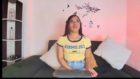 Snapshot of _luna_glow_ chatting on July 2026 03:05:02 PM luna glow online show from July 2026 03:05:02 PM