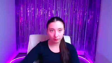 Luna online show from September 2025 05:29:01 AM