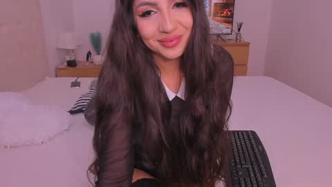 Lynna online show from January 2025 12:38:02 AM