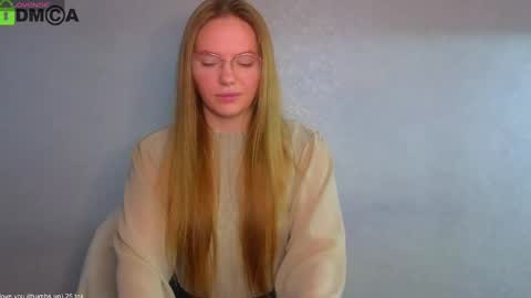 Snapshot of _lysafeta_ chatting on February 2025 05:18:01 AM Welcome guys Pleasure to see you all here My name is Lysafeta and MichaelaTip menu is active Private is open online show from February 2025 05:18:01 AM