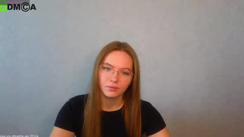 Snapshot of _lysafeta_ chatting on February 2025 06:22:01 AM Welcome guys Pleasure to see you all here My name is Lysafeta and MichaelaTip menu is active Private is open online show from February 2025 06:22:01 AM