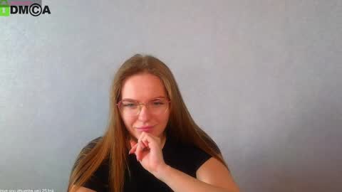 Snapshot of _lysafeta_ chatting on February 2025 09:28:01 AM Welcome guys Pleasure to see you all here My name is Lysafeta and MichaelaTip menu is active Private is open online show from February 2025 09:28:01 AM