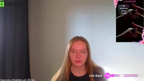 Snapshot of _lysafeta_ chatting on September 2025 05:09:01 AM Welcome guys Pleasure to see you all here My name is Lysafeta and MichaelaTip menu is active Private is open online show from September 2025 05:09:01 AM