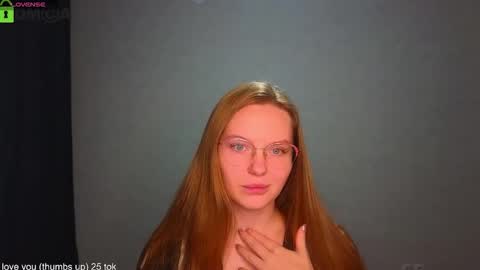 Snapshot of _lysafeta_ chatting on September 2025 06:24:02 PM Welcome guys Pleasure to see you all here My name is Lysafeta and MichaelaTip menu is active Private is open online show from September 2025 06:24:02 PM