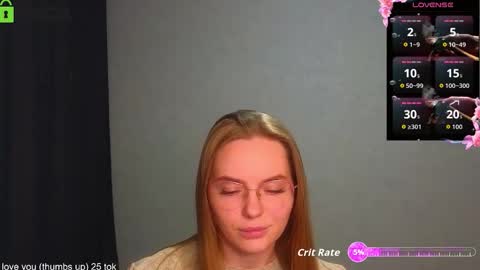 Snapshot of _lysafeta_ chatting on November 2025 11:29:01 AM Welcome guys Pleasure to see you all here My name is Lysafeta and MichaelaTip menu is active Private is open online show from November 2025 11:29:01 AM