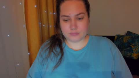 Snapshot of _madalexa_ chatting on January 2025 12:20:01 AM Alexa online show from January 2025 12:20:01 AM