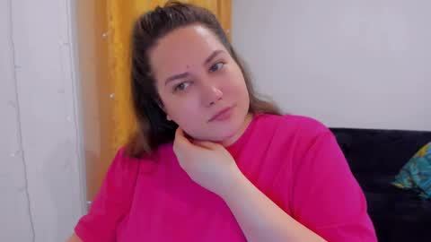 Snapshot of _madalexa_ chatting on February 2025 06:00:02 PM Alexa online show from February 2025 06:00:02 PM