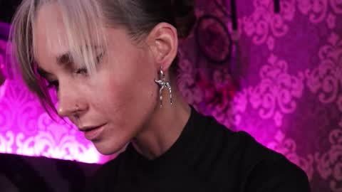 Snapshot of _made_in_hell_ chatting on February 2026 12:06:02 AM Stream at am in MoscowI am waiting for you very much3 online show from February 2026 12:06:02 AM