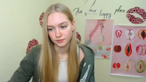 Clara online show from December 2024 09:35:01 AM