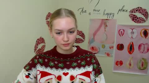 Clara online show from January 2025 10:04:02 AM