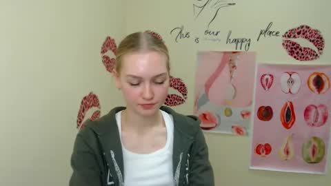 Clara online show from January 2025 09:33:02 AM
