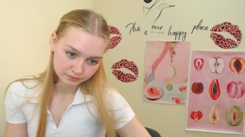 Clara online show from February 2025 01:38:02 PM