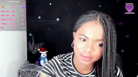 Snapshot of _marcela_22 chatting on December 2025 03:03:01 AM MARCELA online show from December 2025 03:03:01 AM