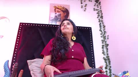 Snapshot of _marcela__ chatting on October 2025 12:33:01 PM _marcela__ online show from October 2025 12:33:01 PM