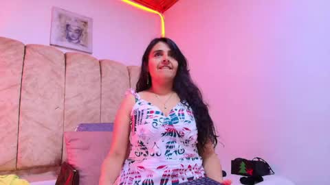 _marcela__ online show from April 2026 11:23:02 AM