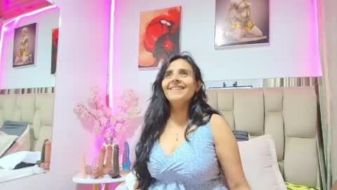 _marcela__ online show from May 2026 11:15:01 AM