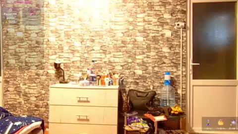 Snapshot of _mari___ chatting on December 2024 07:39:01 AM Mari online show from December 2024 07:39:01 AM