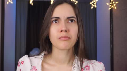  Gwen  online show from December 2024 11:31:01 PM