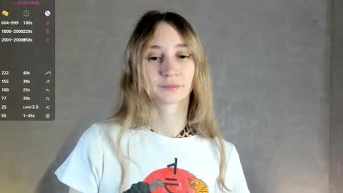  Gwen  online show from October 2025 03:36:02 AM