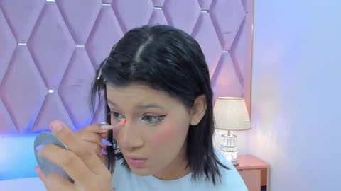 Snapshot of _maskedgirl_ chatting on November 2025 12:15:02 PM Nahayo online show from November 2025 12:15:02 PM