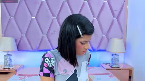 Snapshot of _maskedgirl_ chatting on November 2025 10:23:01 AM Nahayo online show from November 2025 10:23:01 AM