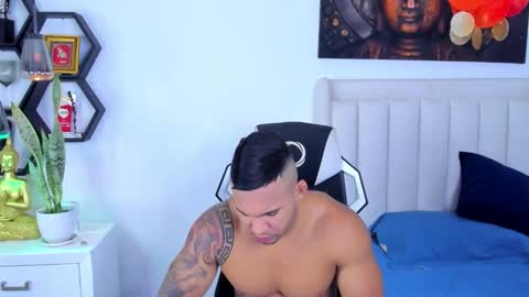 _matthew_santos_ online show from October 2025 09:59:02 PM