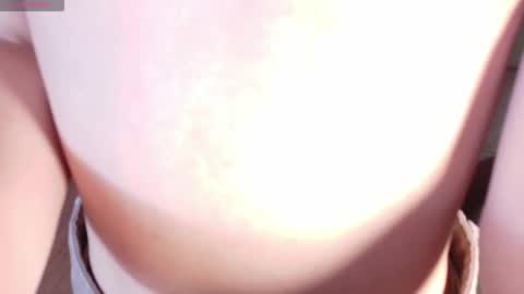 Mavis  online show from October 2025 09:22:01 PM