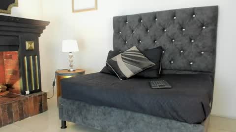 _maximo_1 online show from June 2026 11:19:05 AM