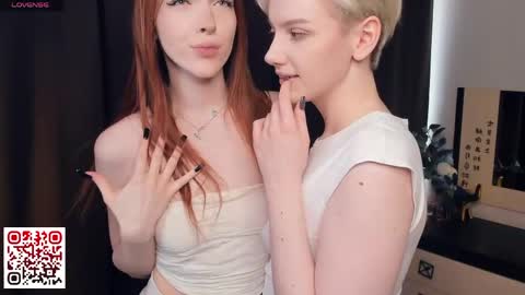 Elva and Kate  online show from May 2026 07:24:01 AM