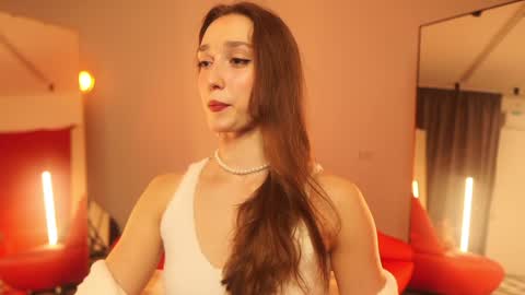 Snapshot of _meganmeow_ chatting on January 2025 01:15:01 AM Saturday - start 2030-2130 GMT online show from January 2025 01:15:01 AM
