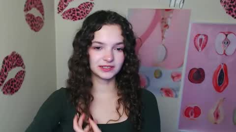 Susie online show from December 2025 07:38:01 AM