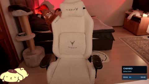 Snapshot of _meowmiko__ chatting on February 2025 10:11:01 PM miko3 online show from February 2025 10:11:01 PM