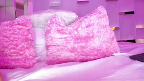 Snapshot of _mia_sweett chatting on January 2025 07:39:01 PM MIA online show from January 2025 07:39:01 PM