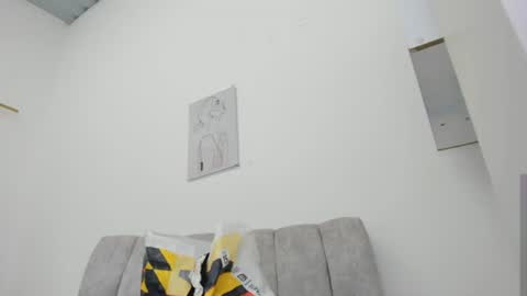 Miarose online show from June 2026 02:10:02 PM