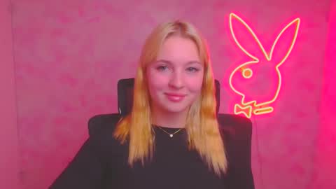 Melanie online show from October 2025 06:23:02 AM