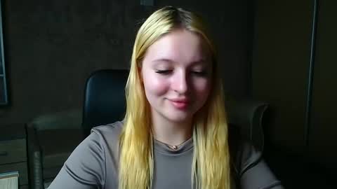 Melanie online show from April 2026 05:30:01 PM