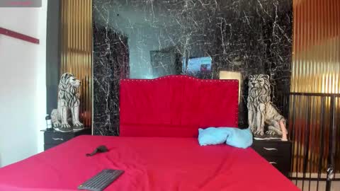 Mila Rose online show from February 2026 08:01:01 PM