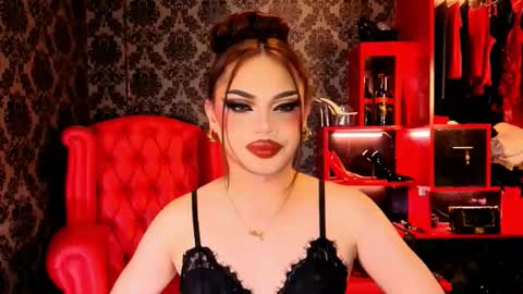 Raven Strauss online show from March 2026 06:59:01 PM