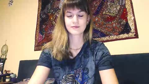 Boo online show from September 2025 06:53:02 PM