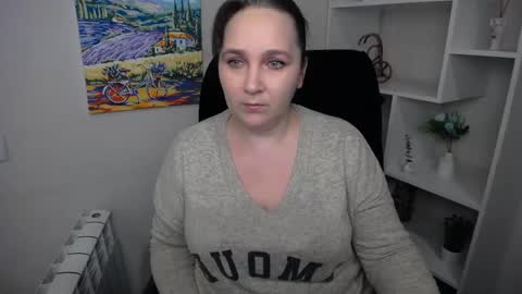 Snapshot of _miranda_sun chatting on May 2026 06:43:02 AM Miranda online show from May 2026 06:43:02 AM