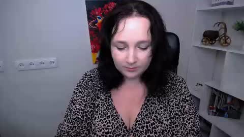 Snapshot of _miranda_sun chatting on July 2026 11:45:02 AM Miranda online show from July 2026 11:45:02 AM