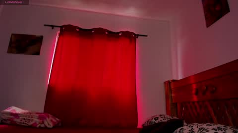 Mishell online show from May 2026 07:12:01 PM