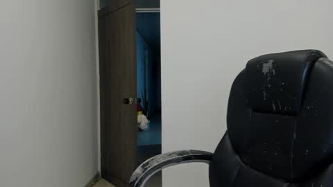 Snapshot of _miss_coco_ chatting on December 2024 05:02:01 AM _miss_coco_ online show from December 2024 05:02:01 AM