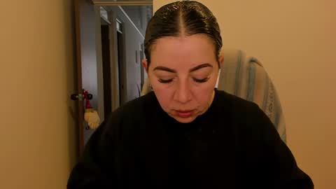 Snapshot of _miss_coco_ chatting on December 2024 02:39:01 PM _miss_coco_ online show from December 2024 02:39:01 PM