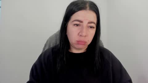 _miss_coco_ online show from November 2025 12:37:02 PM