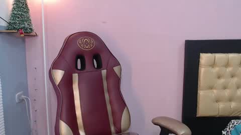 Hinata 3 online show from December 2024 06:33:01 PM