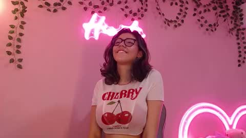 Hinata 3 online show from November 2025 01:33:02 PM